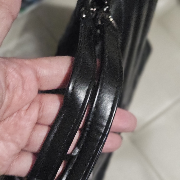 Source Unknown Metallic Black Chevron Shoulder Bag - Picture 3 of 8